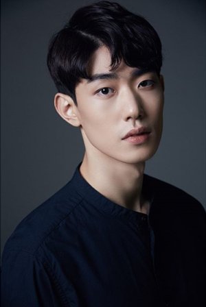 Jeong Joon Hwa