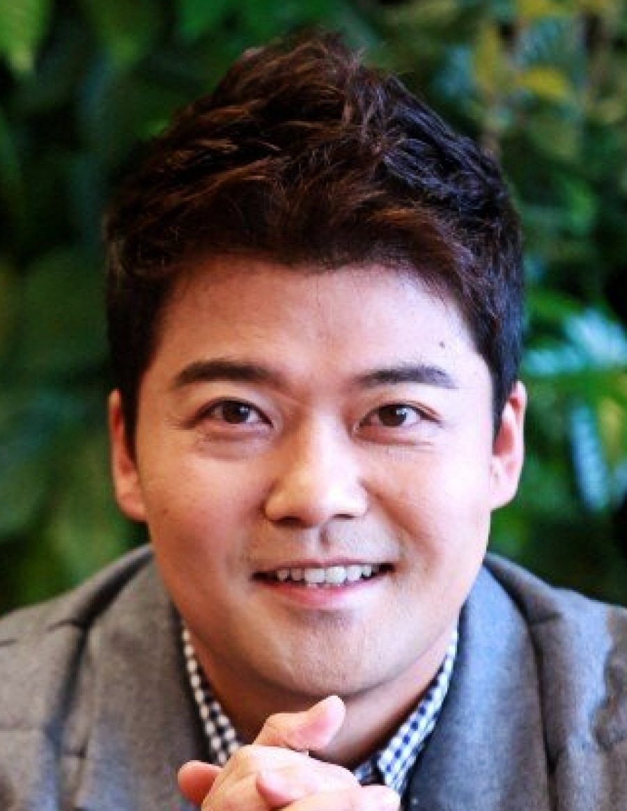 Jun Hyun Moo