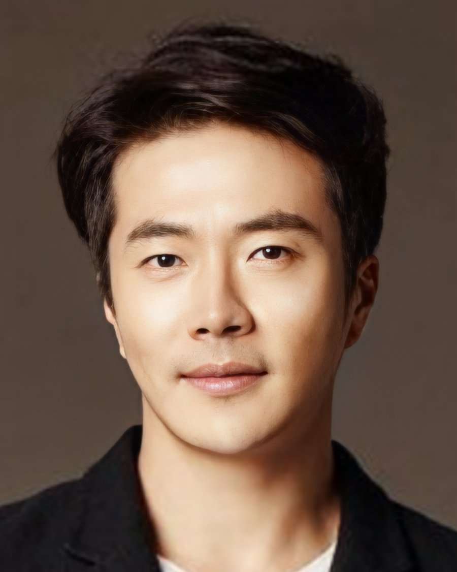 Kwon Sang Woo