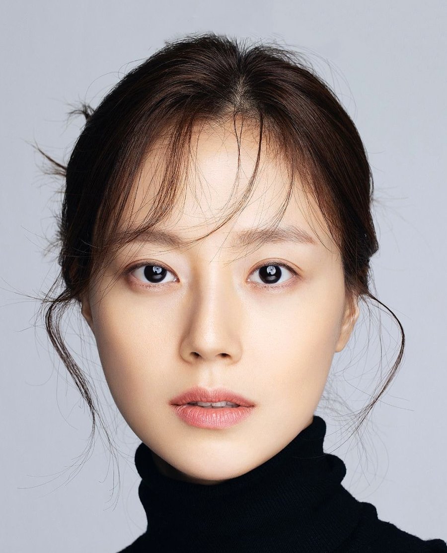 Moon Chae Won