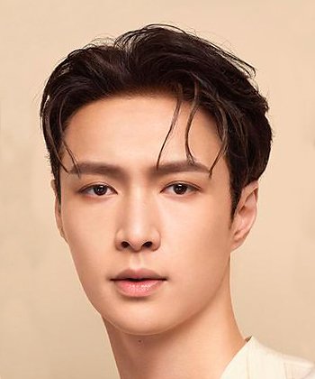 Lay Zhang