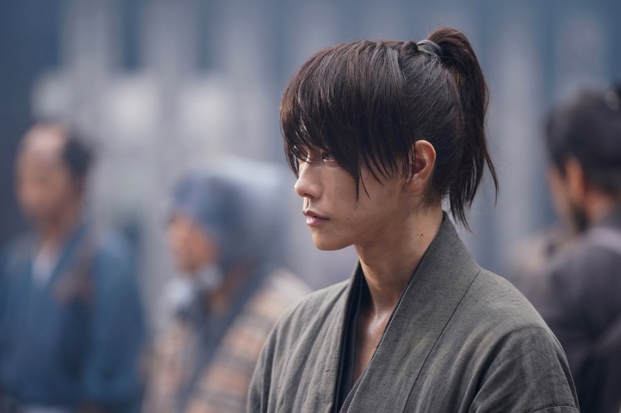 دانلود فیلم ژاپنی شمشیرزن دوره گرد سرآغاز 2021 Rurouni Kenshin: The Beginning